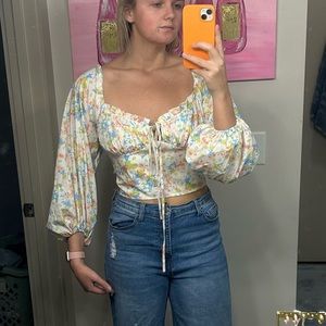 Flower, puff sleeve blouse